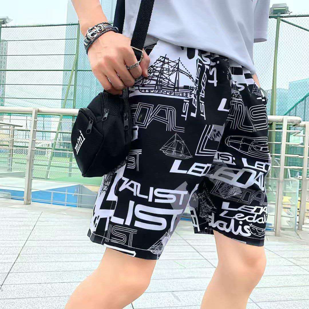 Beach Pants Men's Five-point Pants Loose Couple Shorts Big Pants Pants